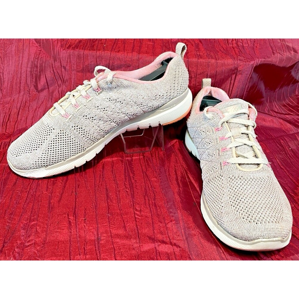 Womens Skechers Sketch-Knit Memory Foam Tan/Pink Low Cut Sneakers sz 8.5